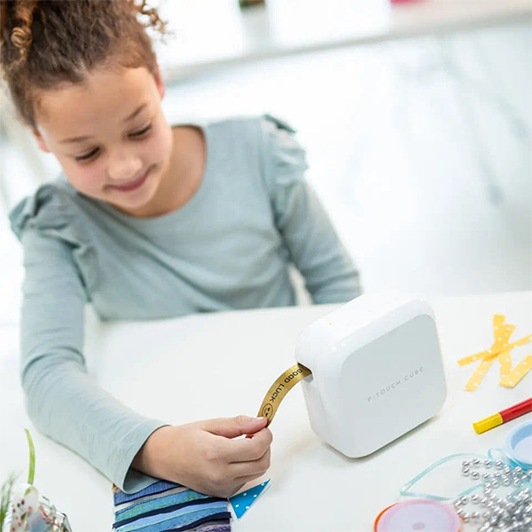 Brother PT-P710BT CUBE PLUS white label maker 833118 - 5