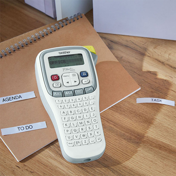 Brother PTH105 handheld label maker 833005 - 2