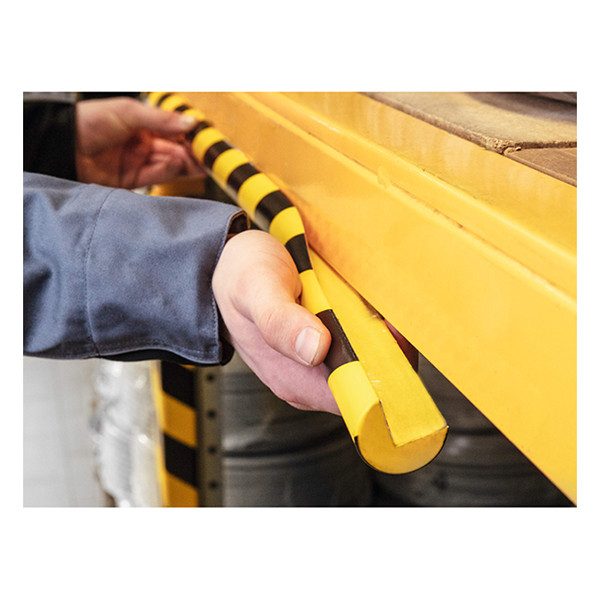 Durable C25R corner protection profile 310256 - 6