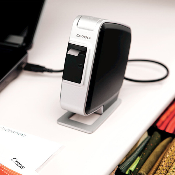** SOLD OUT ** Dymo LabelManager PnP Label Maker 833316 - 5