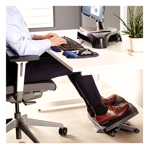Footrest | adjustable | Fellowes Professional Ultimate 213070 - 5