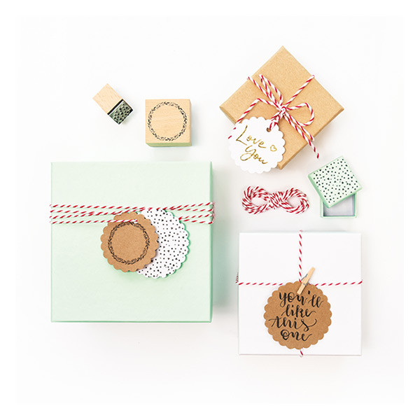 Folia round gift tag (12-pack) 12001 222310 - 2