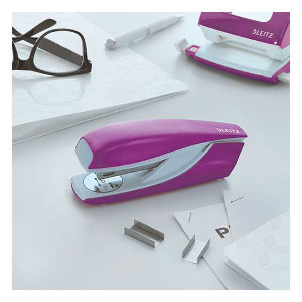 Stapler | metallic purple | Leitz WOW NeXXt 211911 - 2