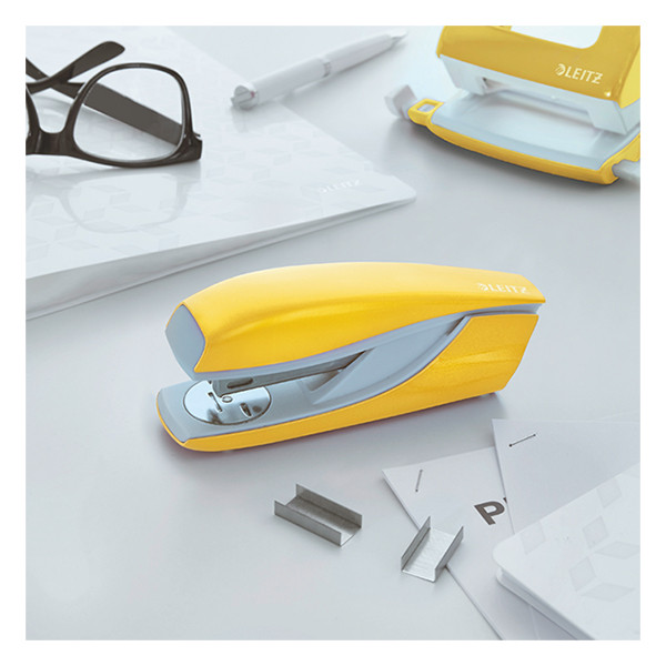 Stapler | metallic yellow | Leitz WOW NeXXt 226258 - 2