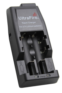 UltraFire 14500 / 17500 / 17670 Battery Charger 14500 17500 17670 18500 18650 AUL00007