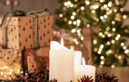 Battery operated Christmas lighting